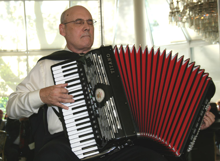 Guy Klucevsek